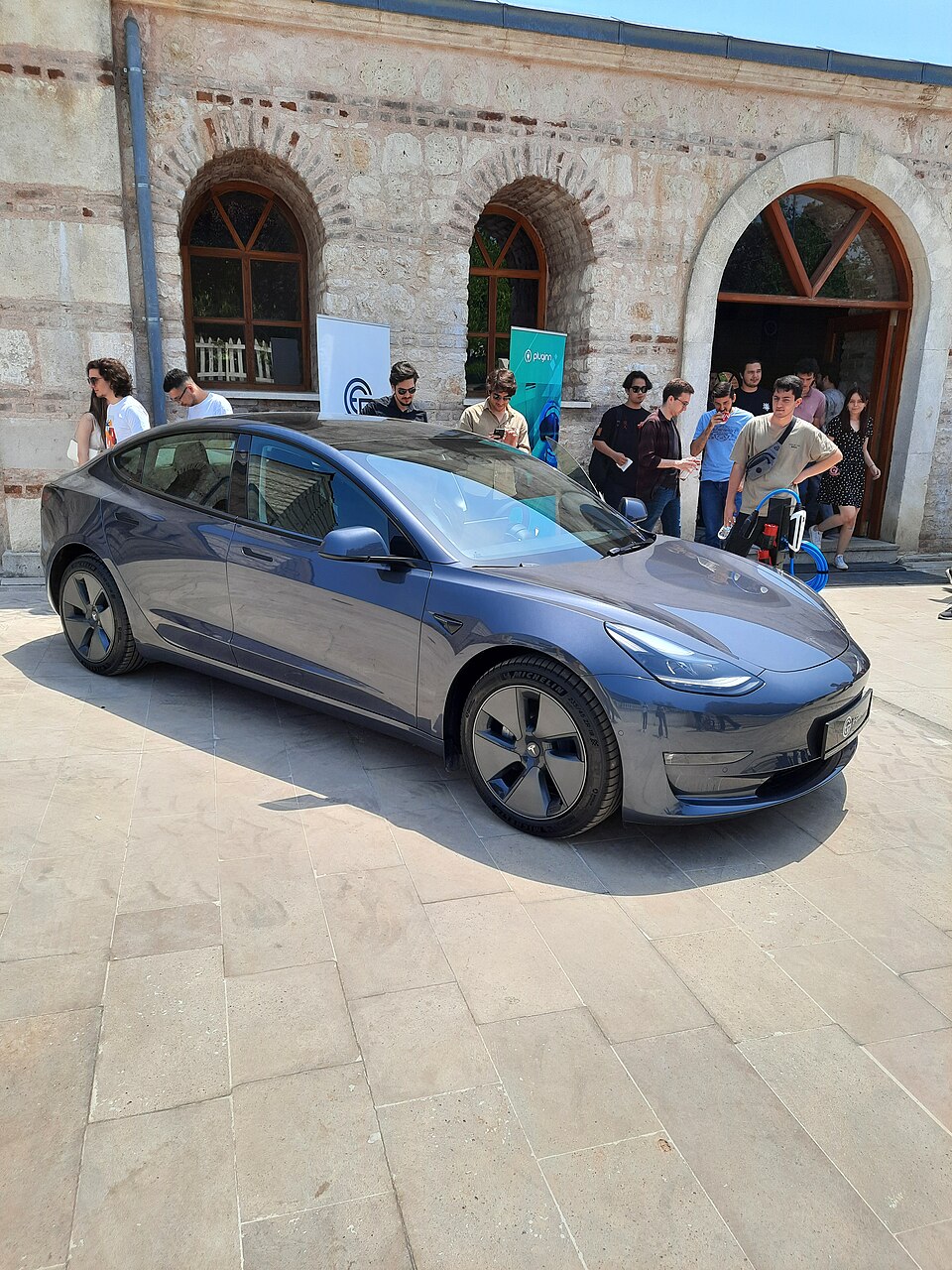 Tesla Red